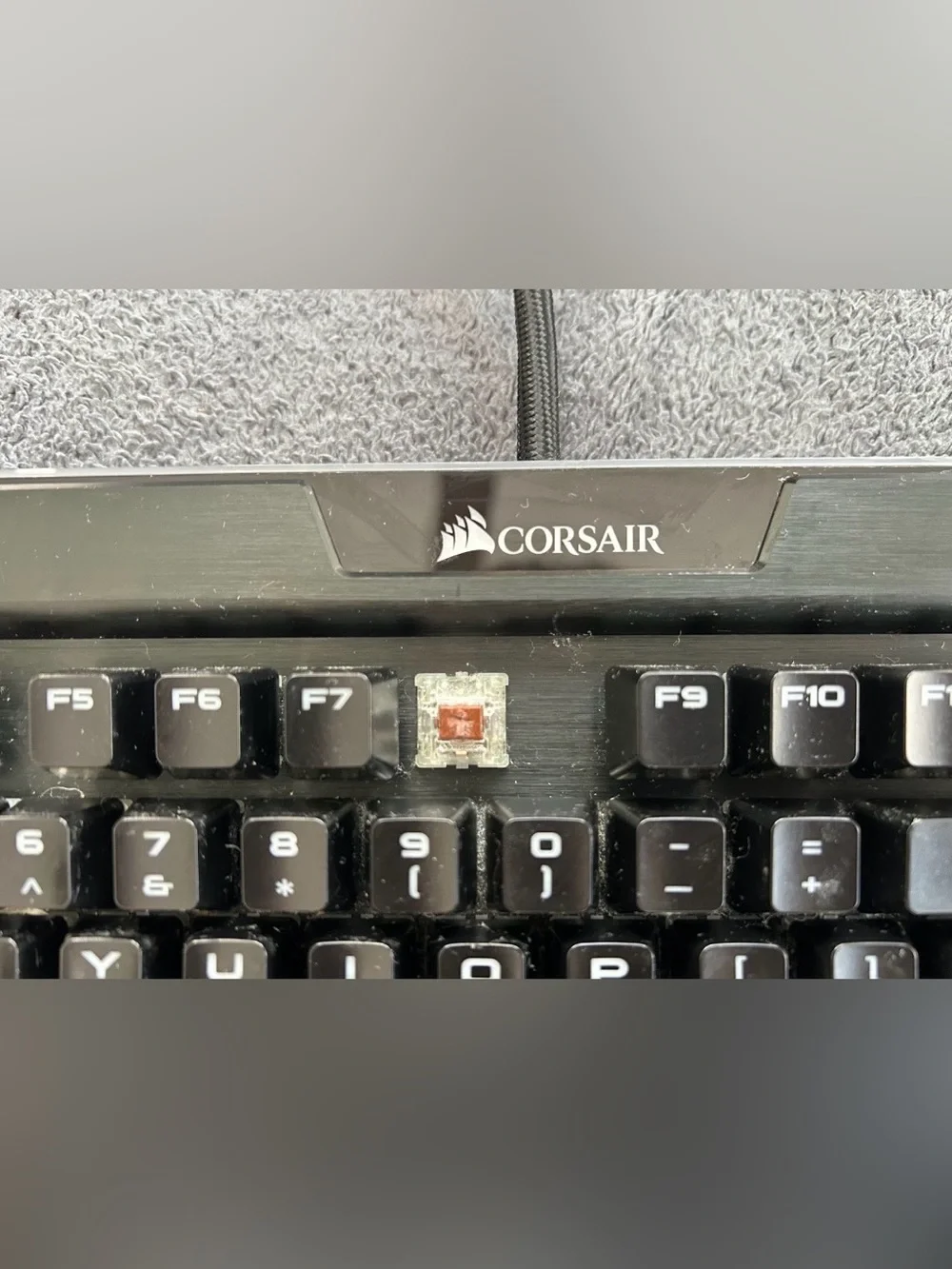 Corsair K95 RGB Mechanical Keyboard – Fully Working – Missing F7 Keycap